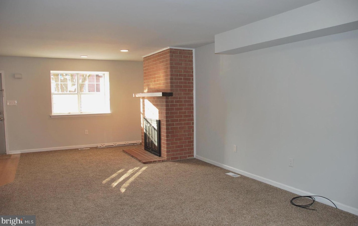 623 Coates Ln, Norristown, PA 19406