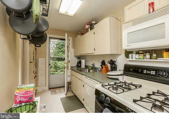 808 Willow Grv Ave, Ardsley PA  19038-7908 exterior