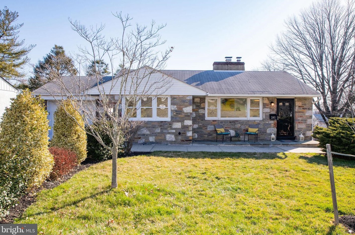 241 Limekiln Pike, Ardsley, PA 19038-3319