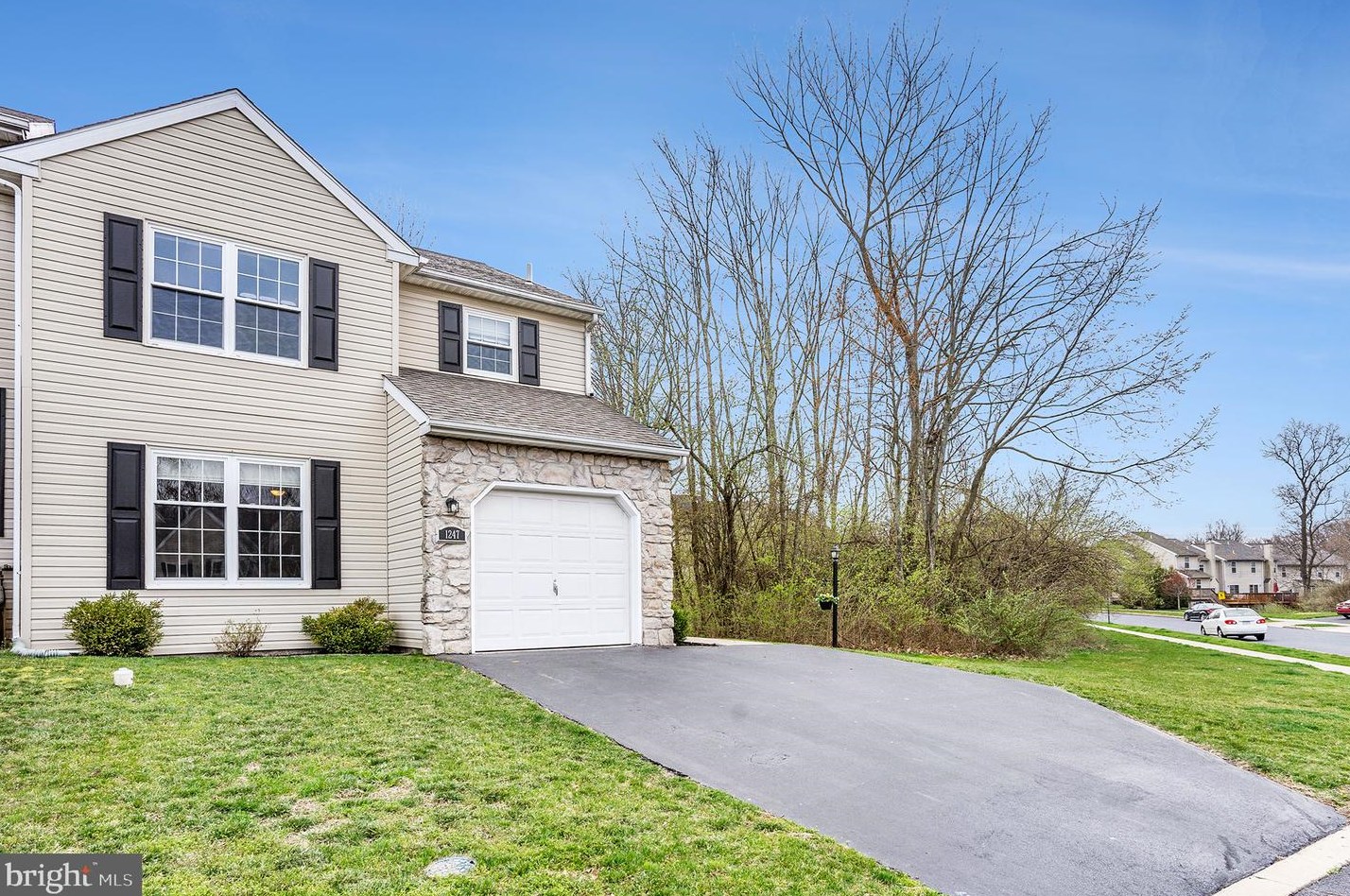 1247 Meadowview Cir, Lansdale, PA 19446