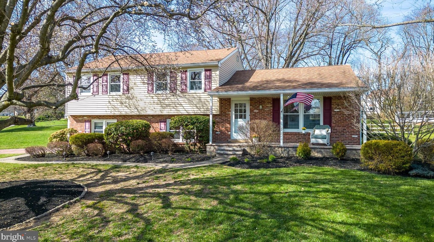 1660 Whitehouse Rd, Prospectville, PA 19002