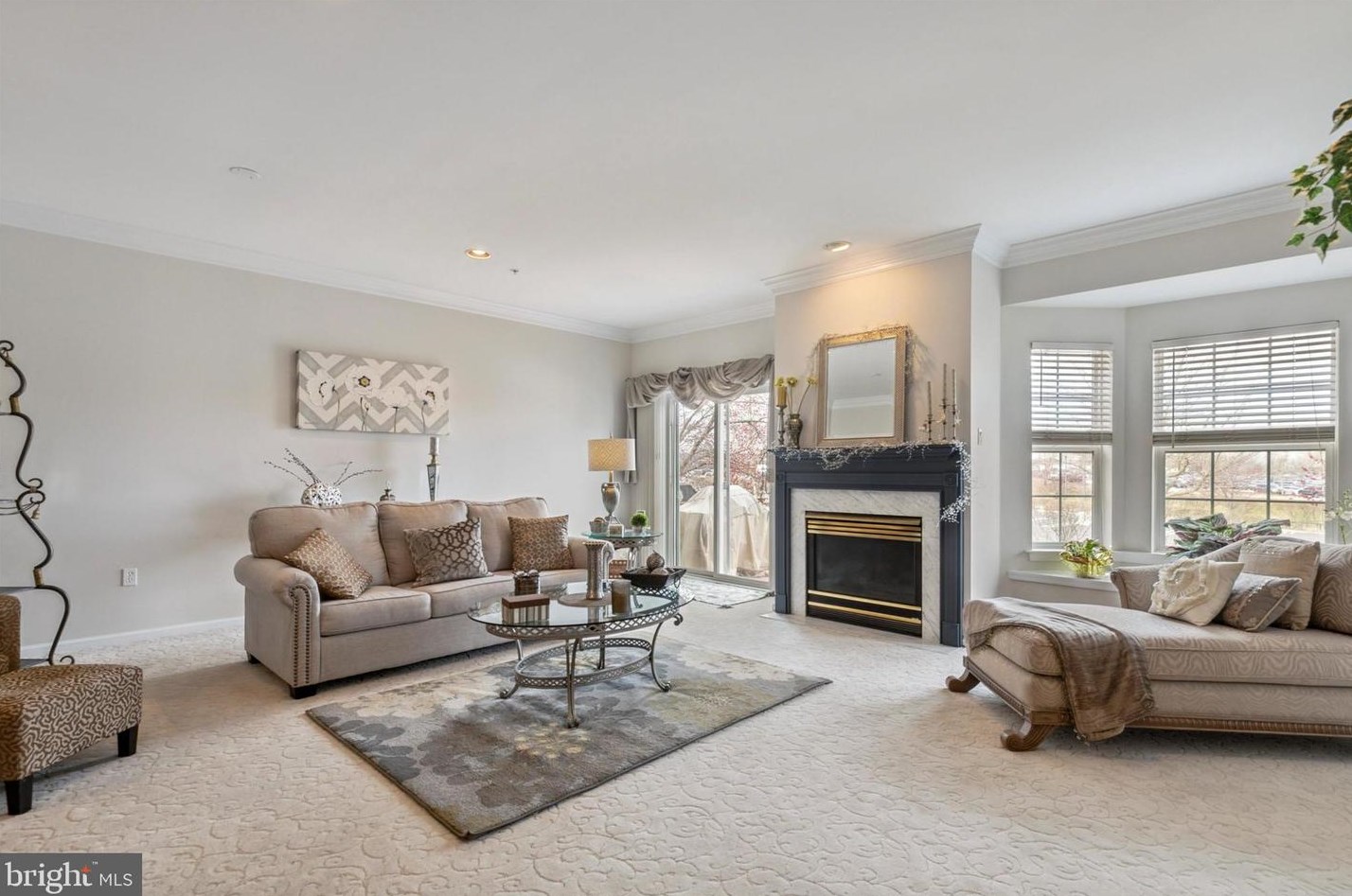 602 Fawn Cir, Norristown, PA 19406