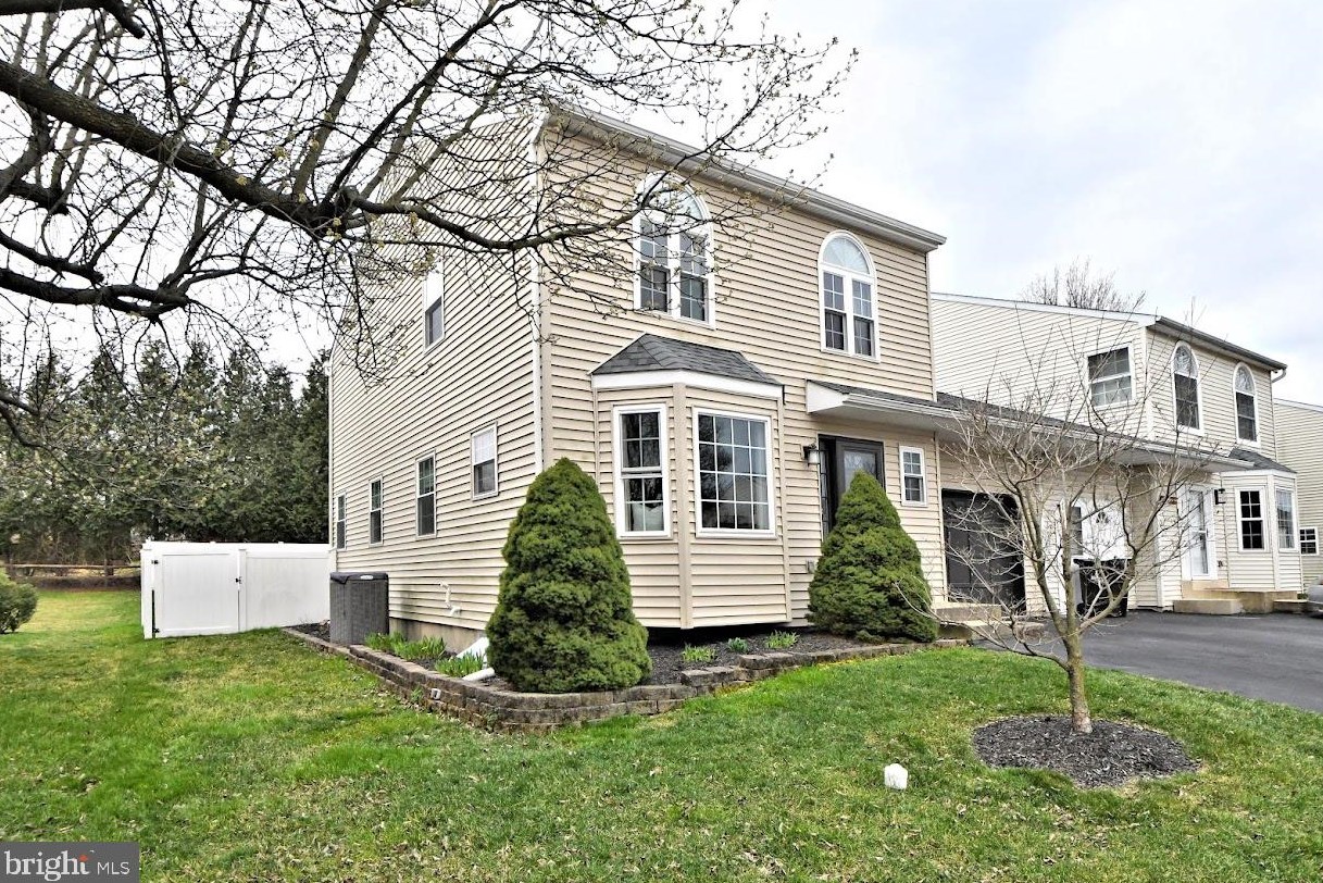 306 Aronimink Dr, Limerick, PA 19468