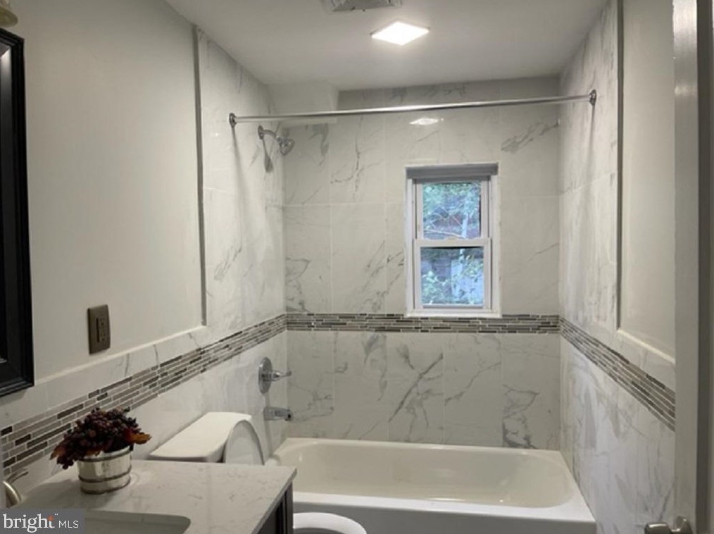 1460 Manoa Rd, Penn Wynne PA  19096-3502 exterior