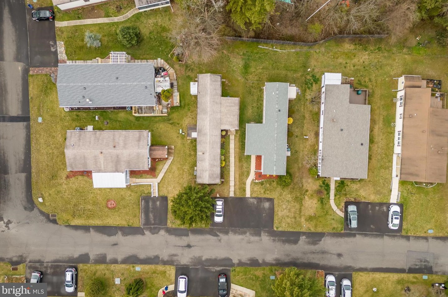 372 Woodstream Way, North Wales PA  19454-1141 exterior