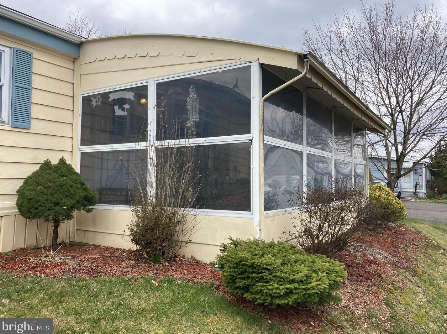 75 Longwood Pl, North Wales, PA 19454-4301
