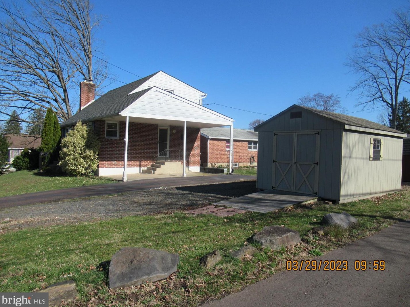 75 S 2nd St, Souderton, PA 18964