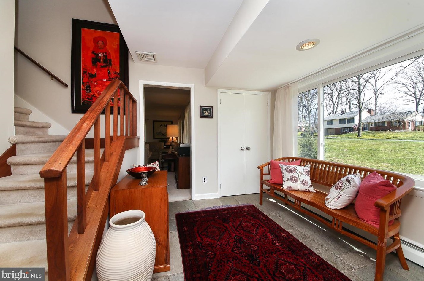 114 White Oak Rd, North Wales PA  19454-2450 exterior