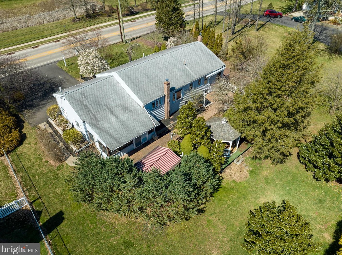 1231 Orvilla Rd, Hatfield, PA 19440-3126