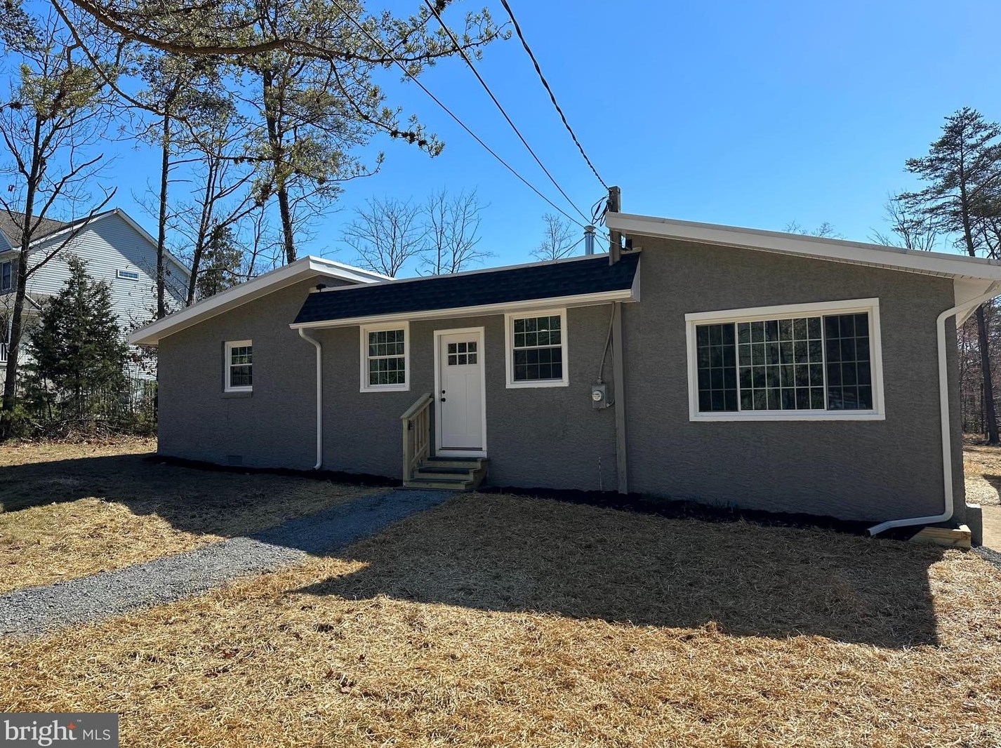 5017 Hiffletrayer Rd, Green Lane, PA 18054-2123
