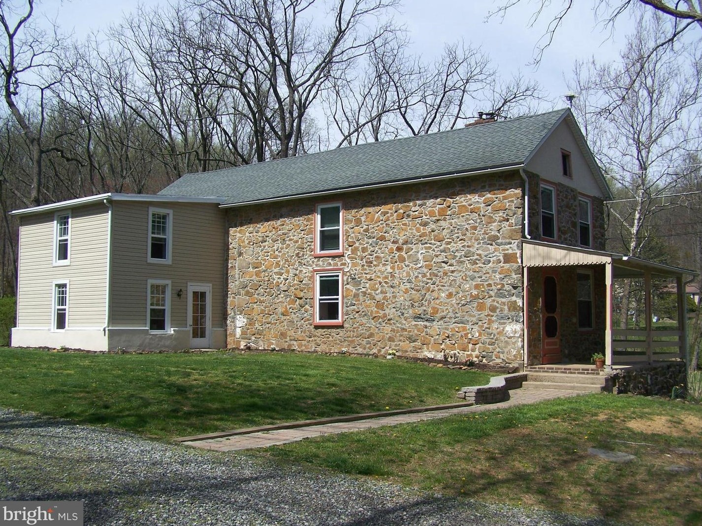 2133 Deep Creek Rd, Perkiomenville, PA 18074