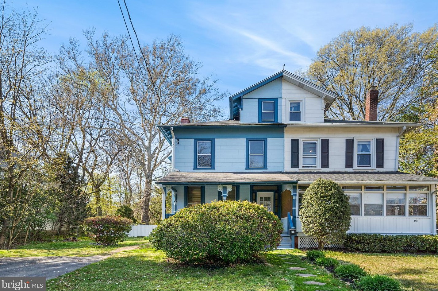 28 S Wyoming Ave, Ardmore, PA 19003