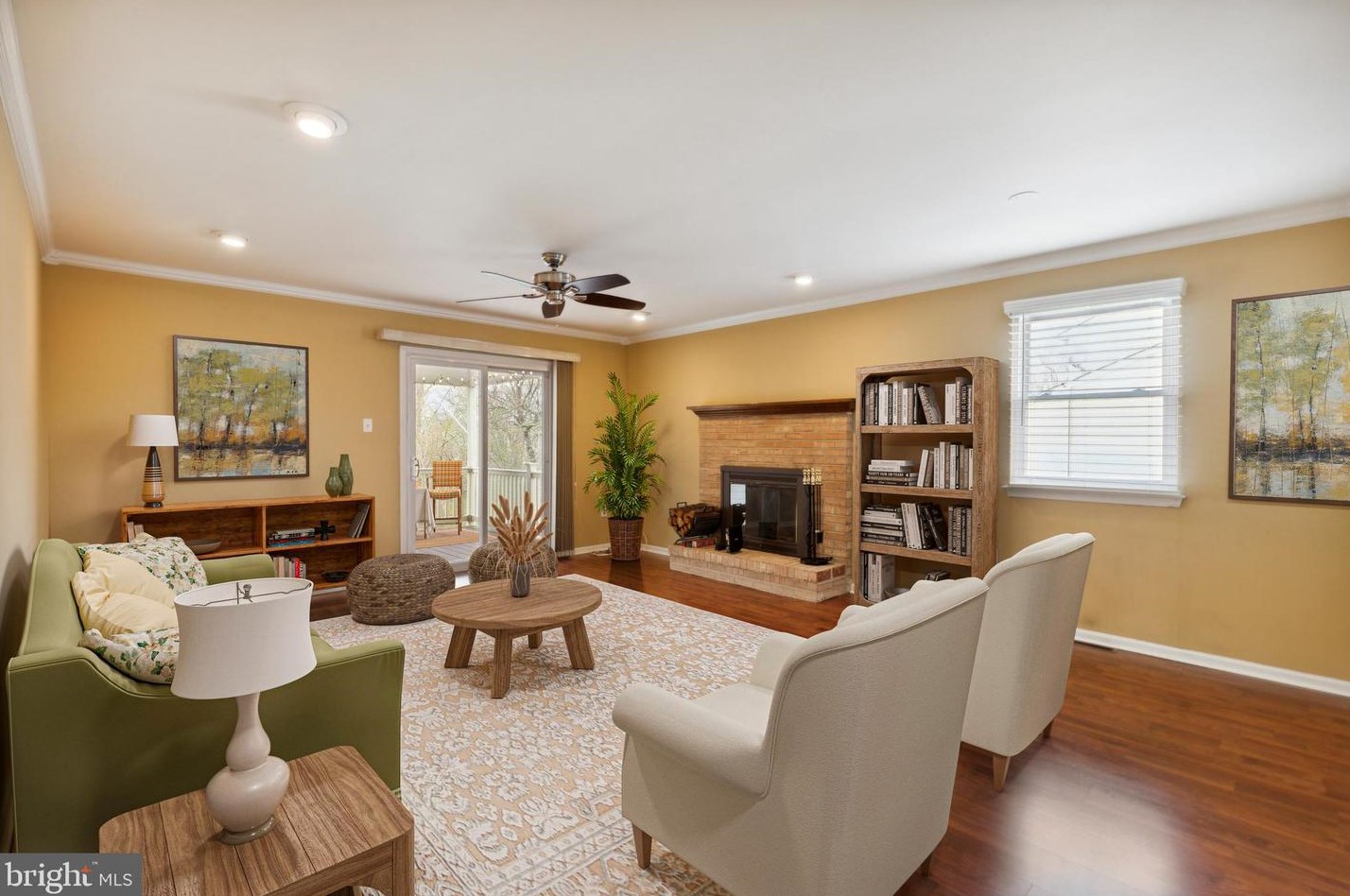 105 Stayman Dr, North Wales PA  19454-1433 exterior