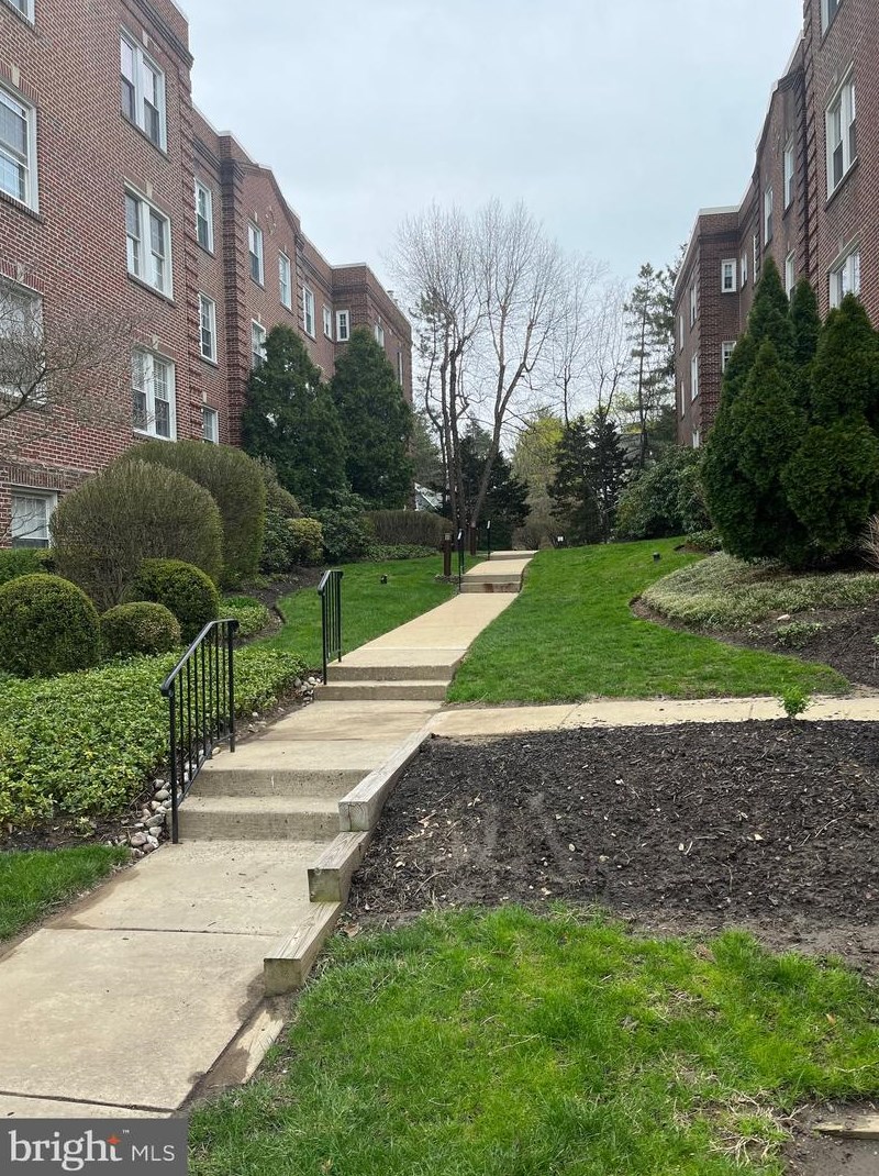 104 Woodside #b-206, Haverford, PA 19041