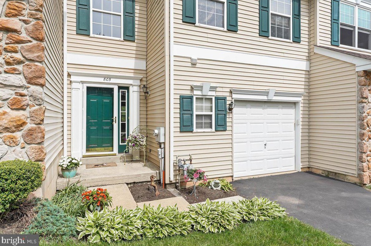 805 Lizzie Ln, Limerick, PA 19468