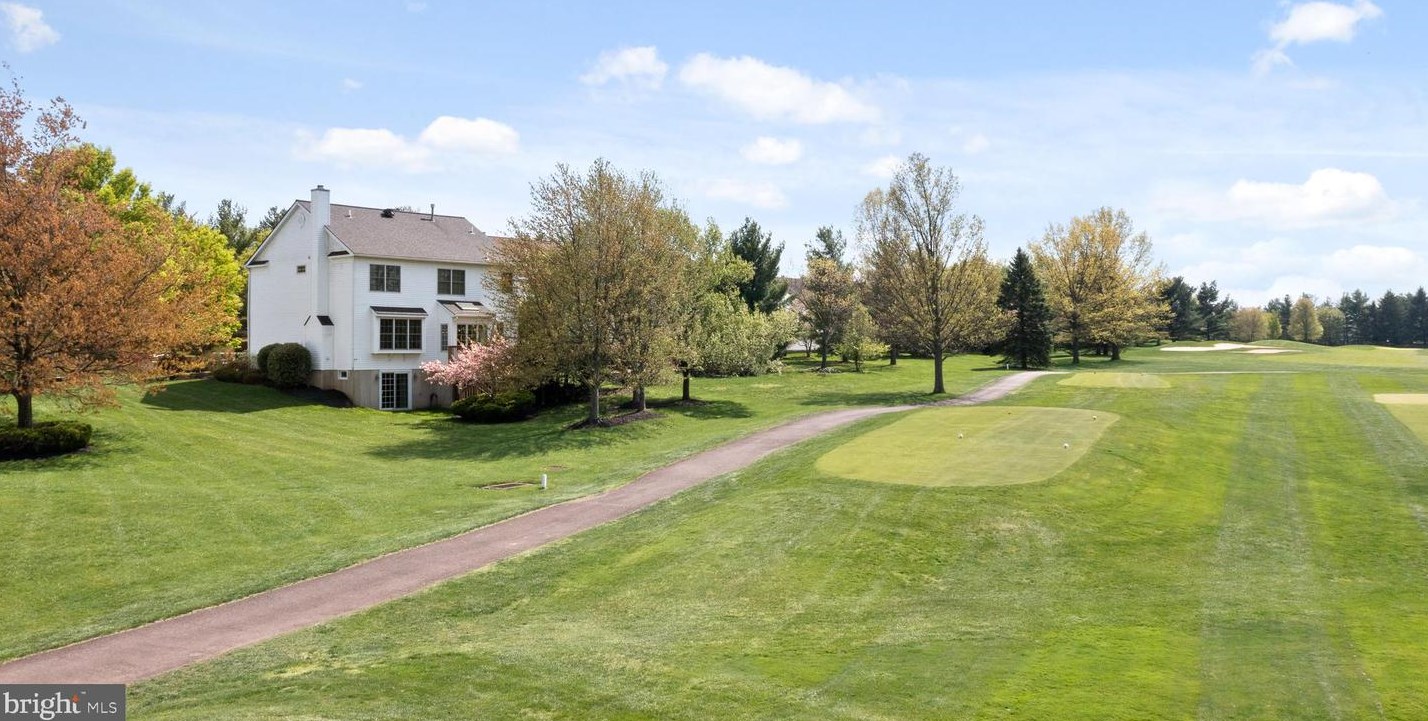 107 Inverrary Dr, Blue Bell, PA 19422