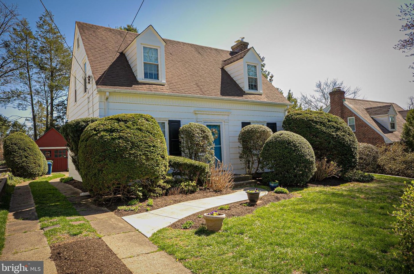 559 Crescent Ave, Ardsley, PA 19038-5007