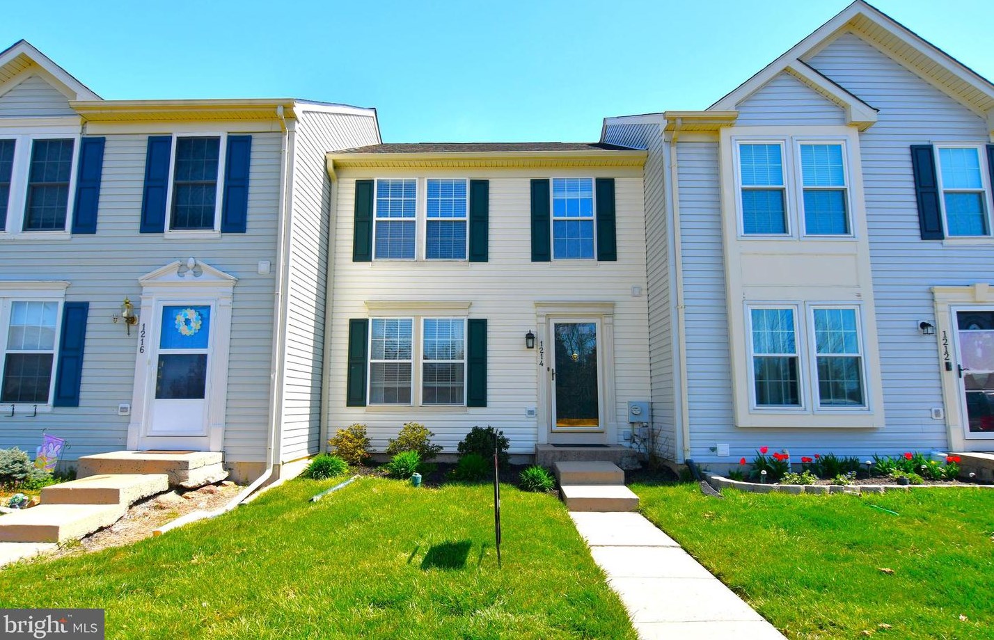 1214 Pin Oak Dr, Perkiomenville, PA 18074