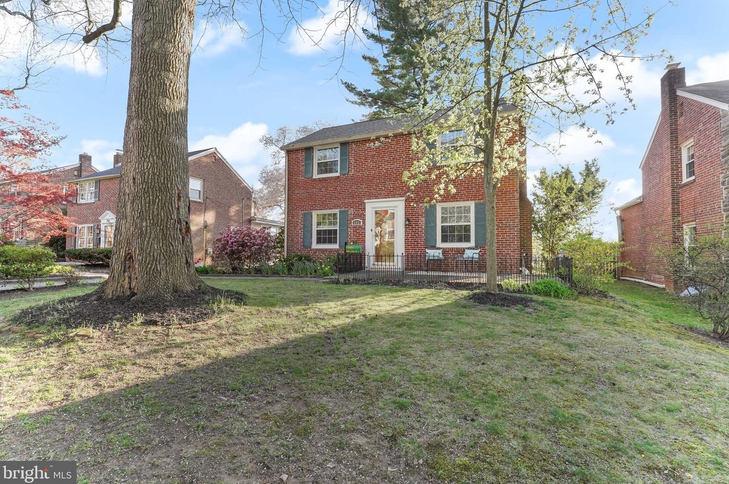 252 Harrogate Rd, Penn Wynne, PA 19096-3132