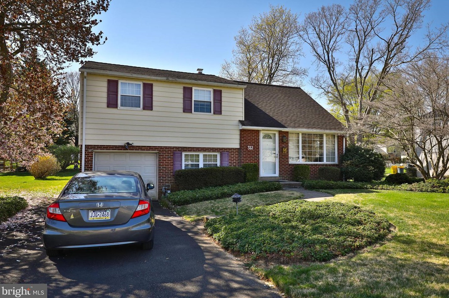 312 Poplar Rd, Flourtown, PA 19031