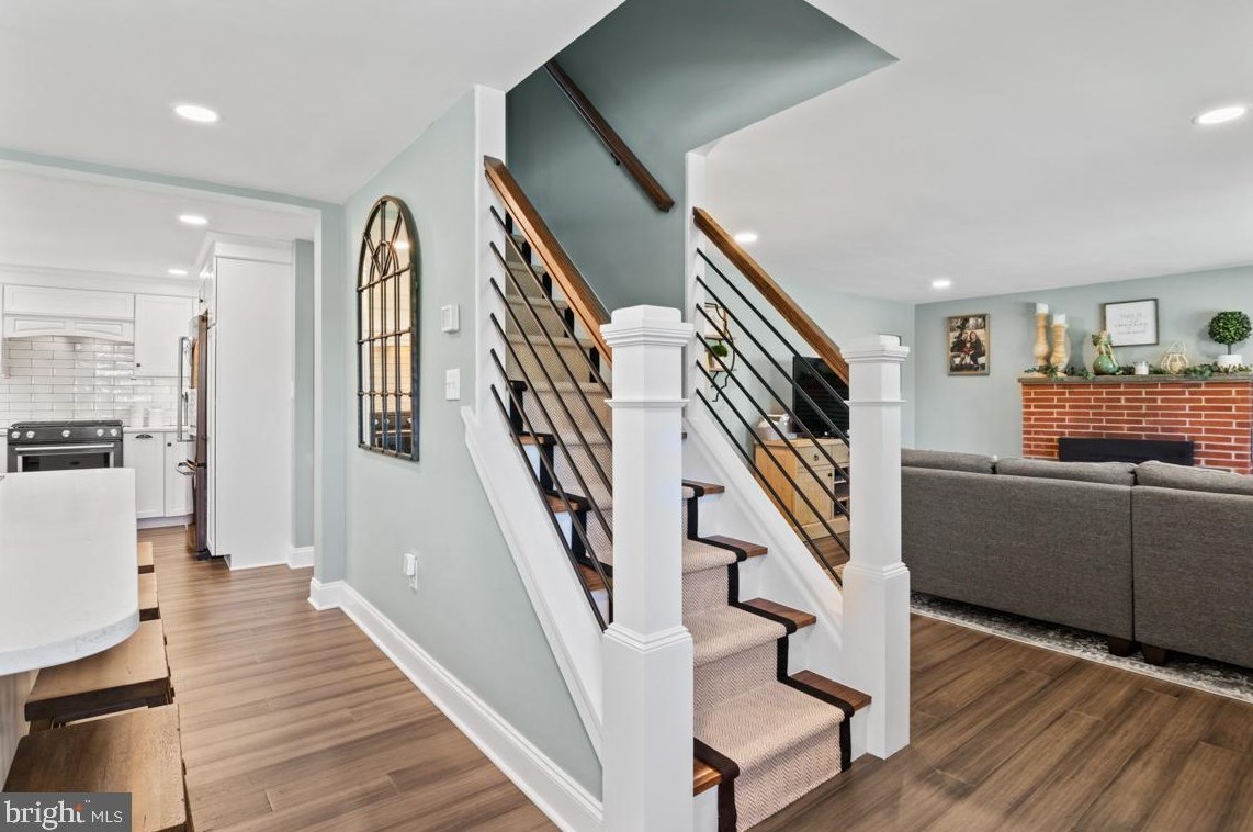 435 Church St, North Wales, PA 19454-2917