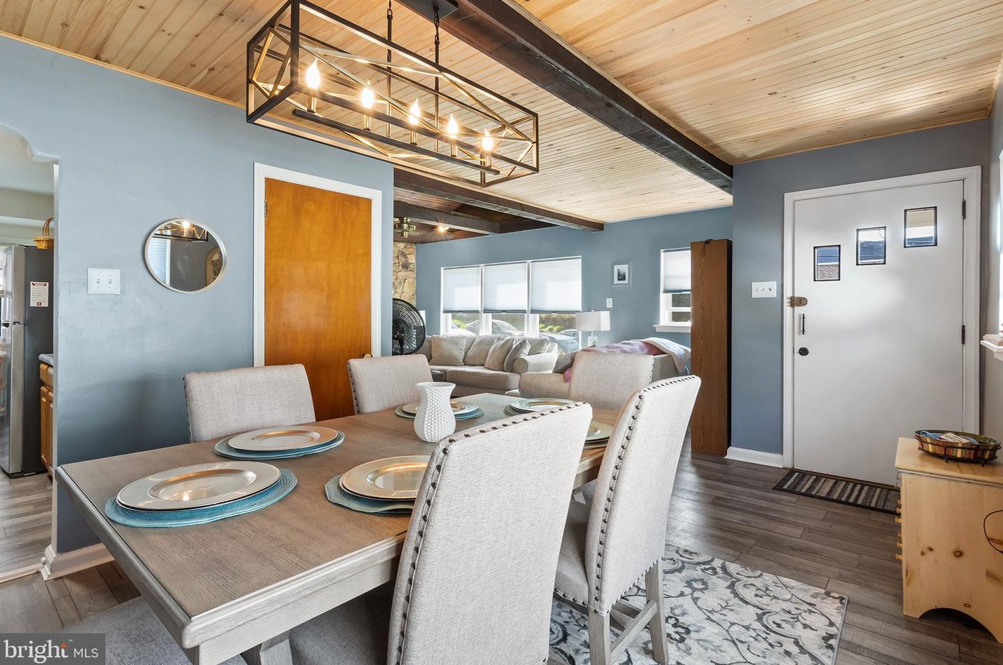 212 Blake Ave, Meadowbrook PA  19046-4211 exterior