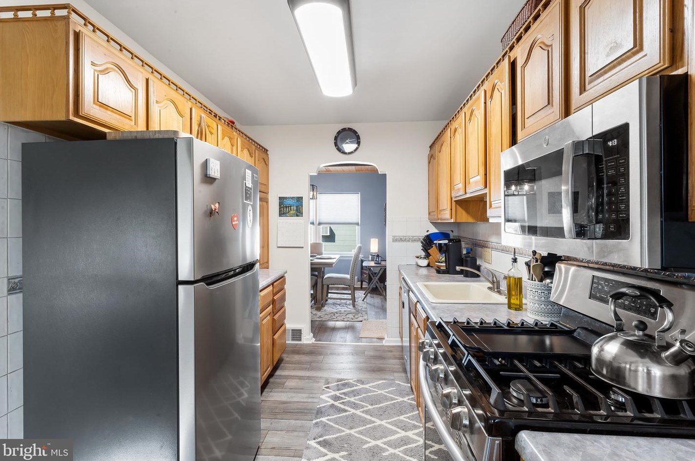 212 Blake Ave, Meadowbrook PA  19046-4211 exterior