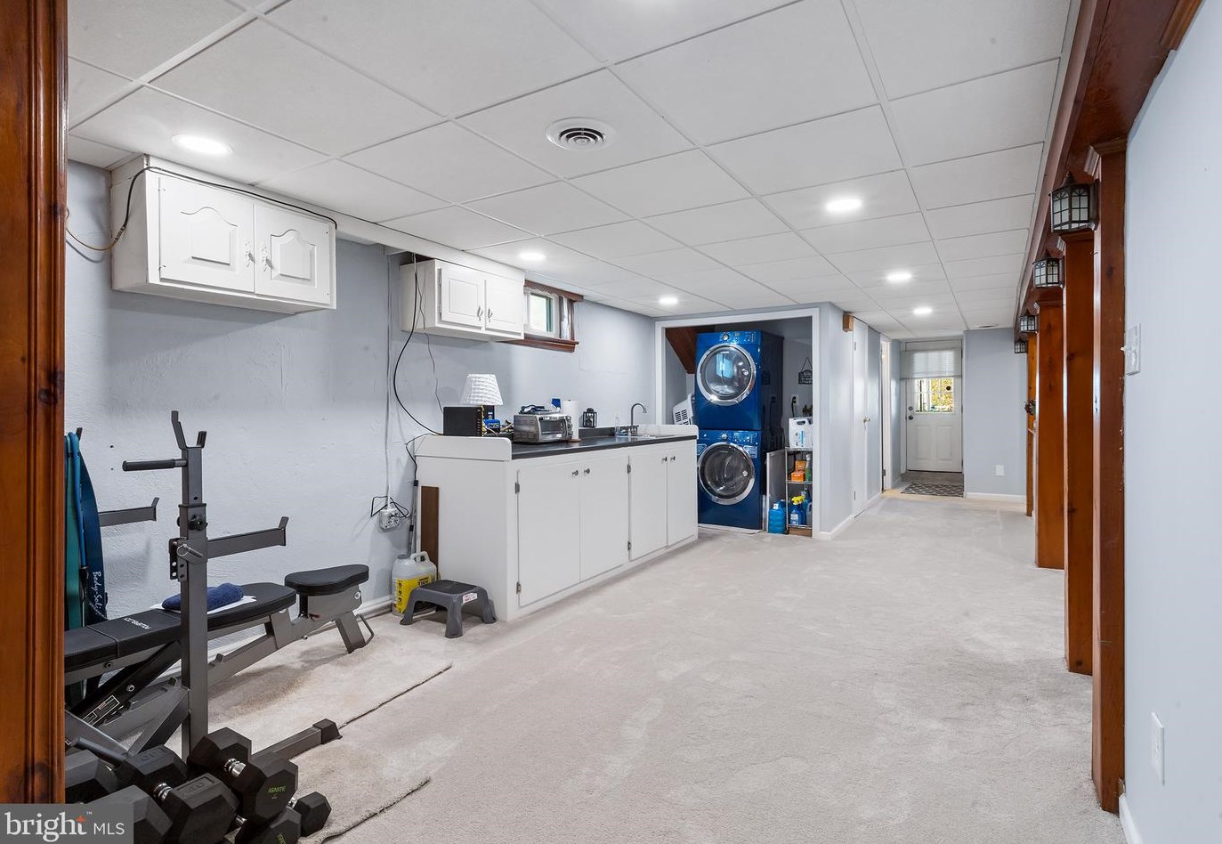 212 Blake Ave, Meadowbrook PA  19046-4211 exterior