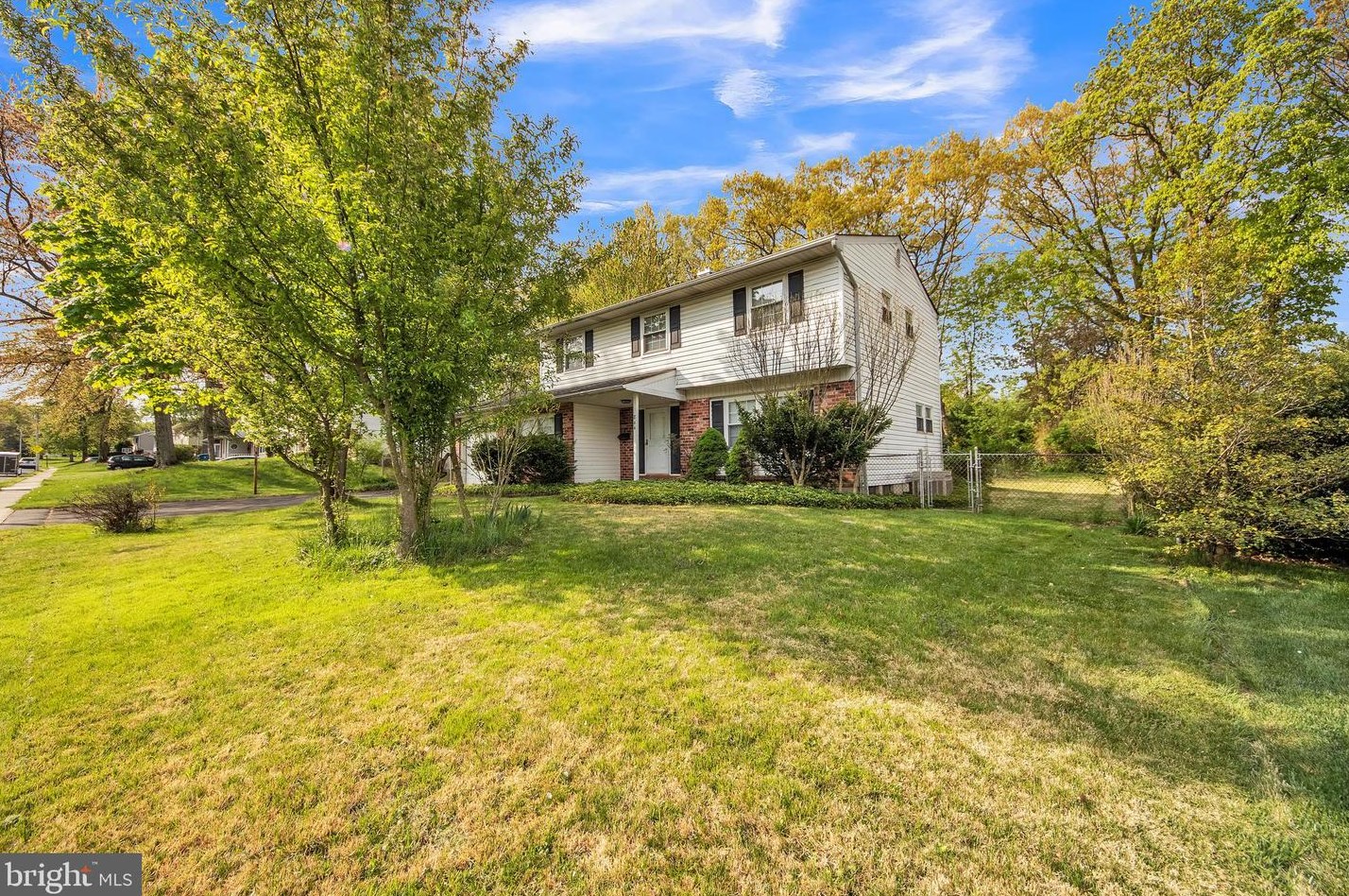 844 Yorktown St, Lansdale, PA 19446