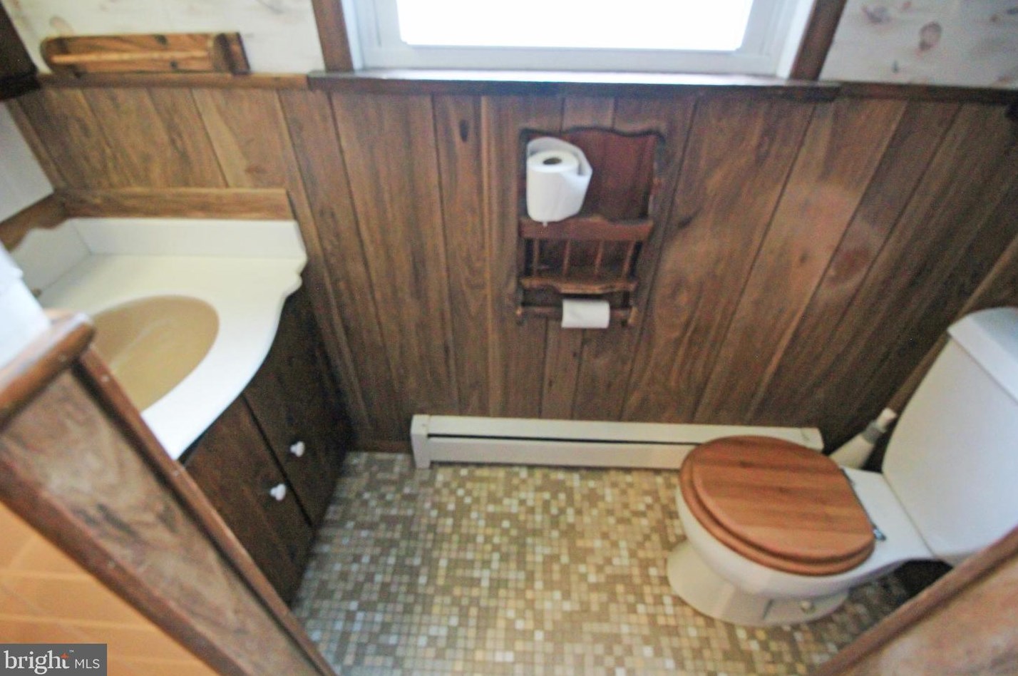 607 Wales Rd, North Wales PA  19454-1724 exterior