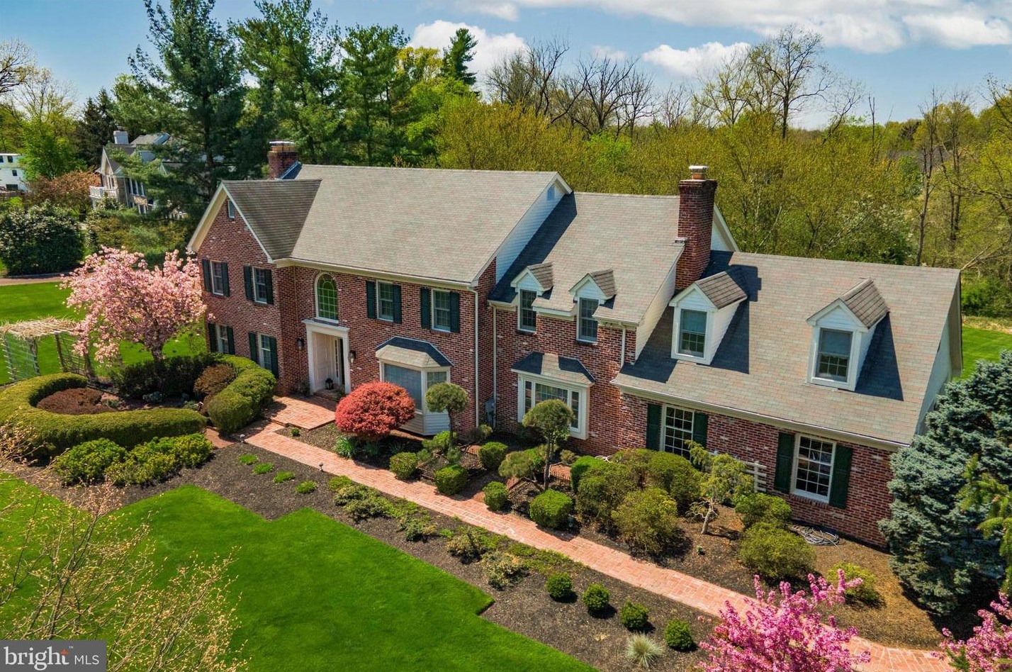 1105 Sweet Briar Cir, Prospectville, PA 19002