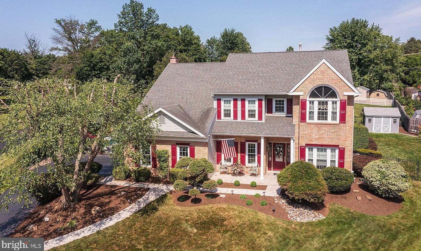 107 Aaron Way, North Wales, PA 19454-4270