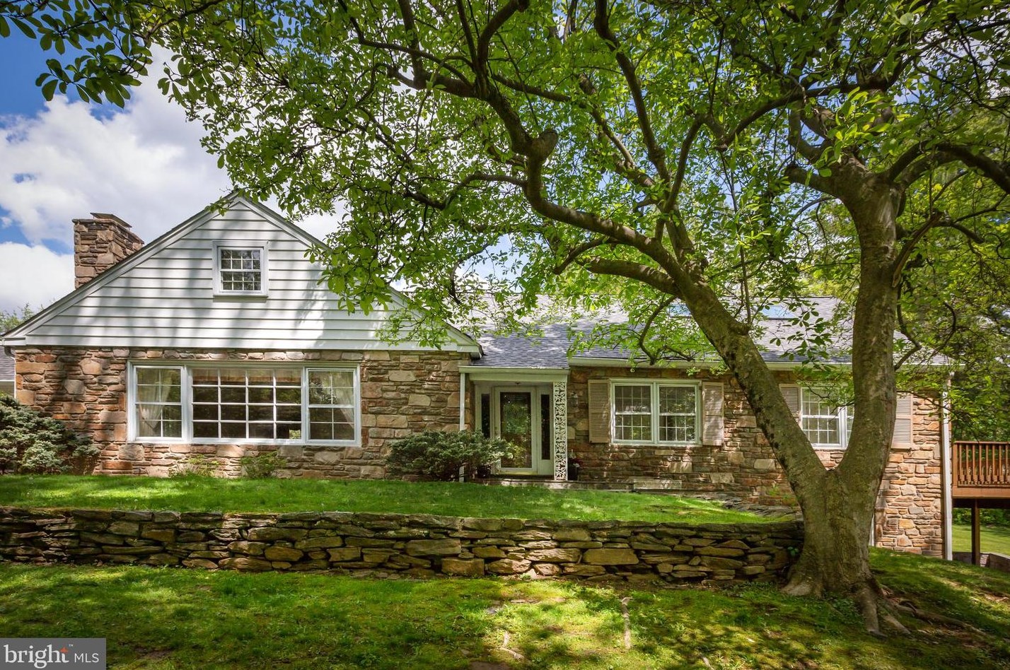 21 Sandringham Rd, Cynwyd, PA 19004