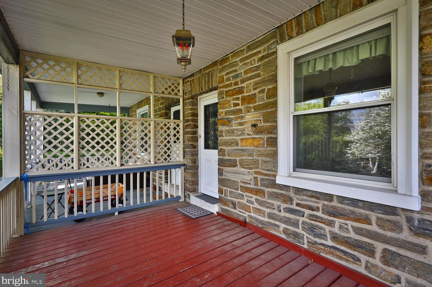 306 Hillside Ave, Meadowbrook, PA 19046-2009