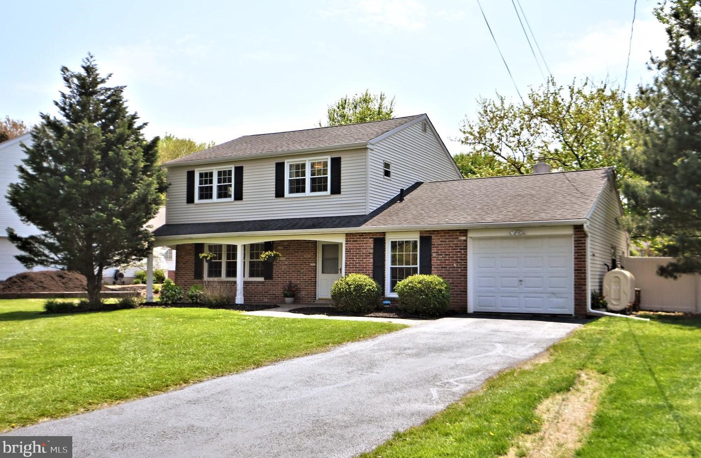 2612 Amy Dr, Norristown, PA 19403