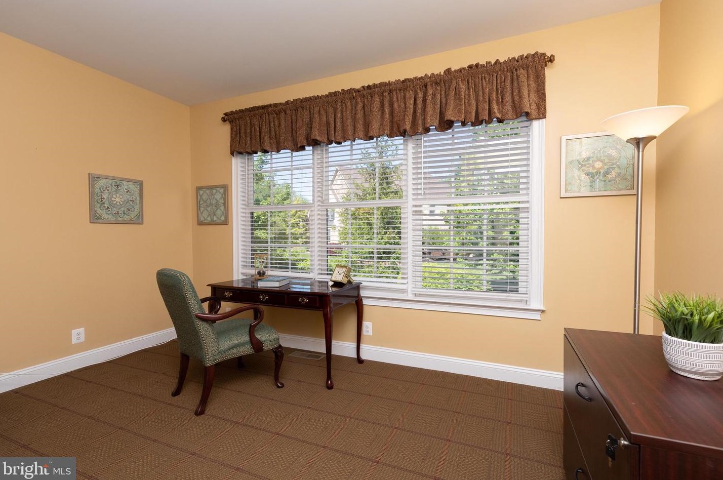 1318 Pine Brook Ct, Prospectville PA  19002-1177 exterior