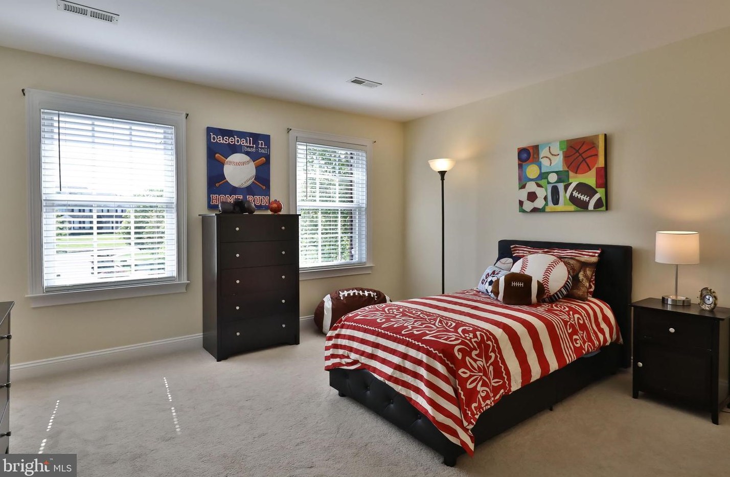 1318 Pine Brook Ct, Prospectville PA  19002-1177 exterior