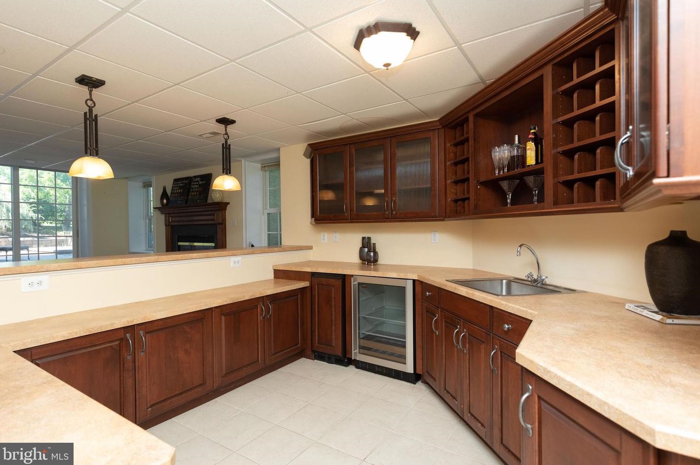 1318 Pine Brook Ct, Prospectville PA  19002-1177 exterior