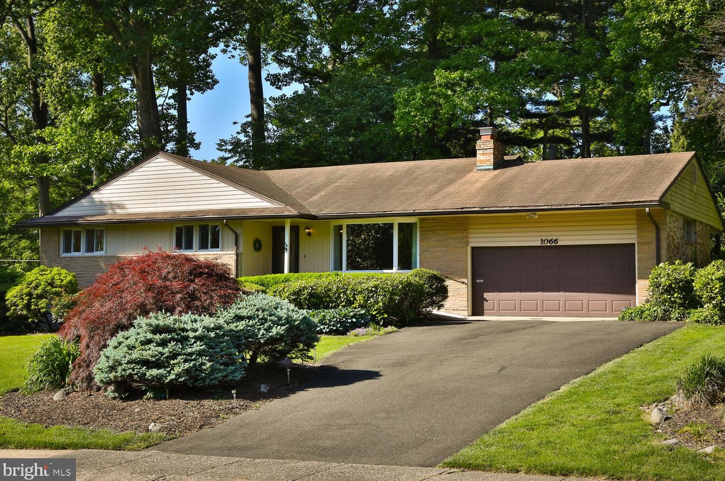 1066 Devon Rd, Meadowbrook, PA 19046