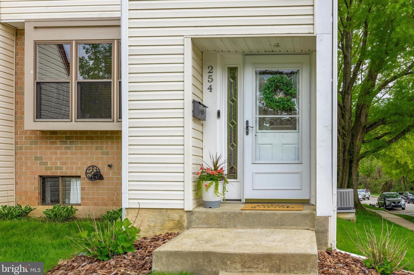 254 Birch Dr, Miquon, PA 19444