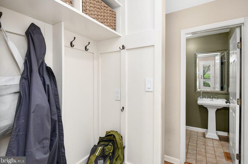 757 Shearer St, North Wales PA  19454-2747 exterior