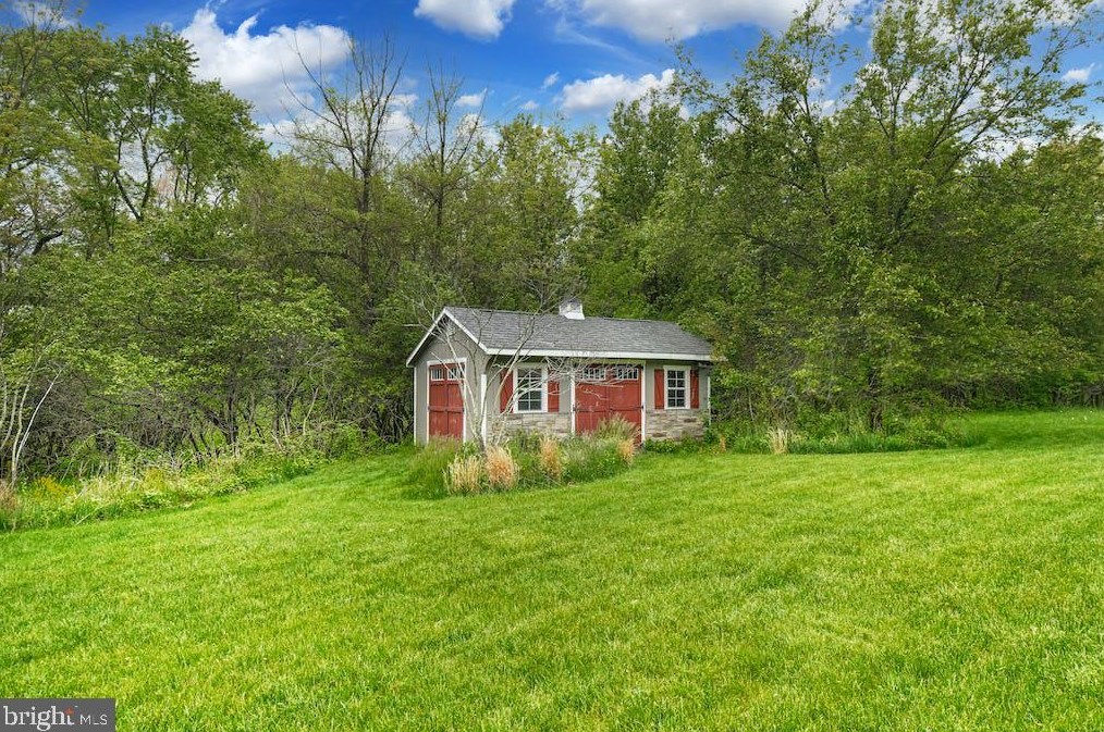 757 Shearer St, North Wales PA  19454-2747 exterior