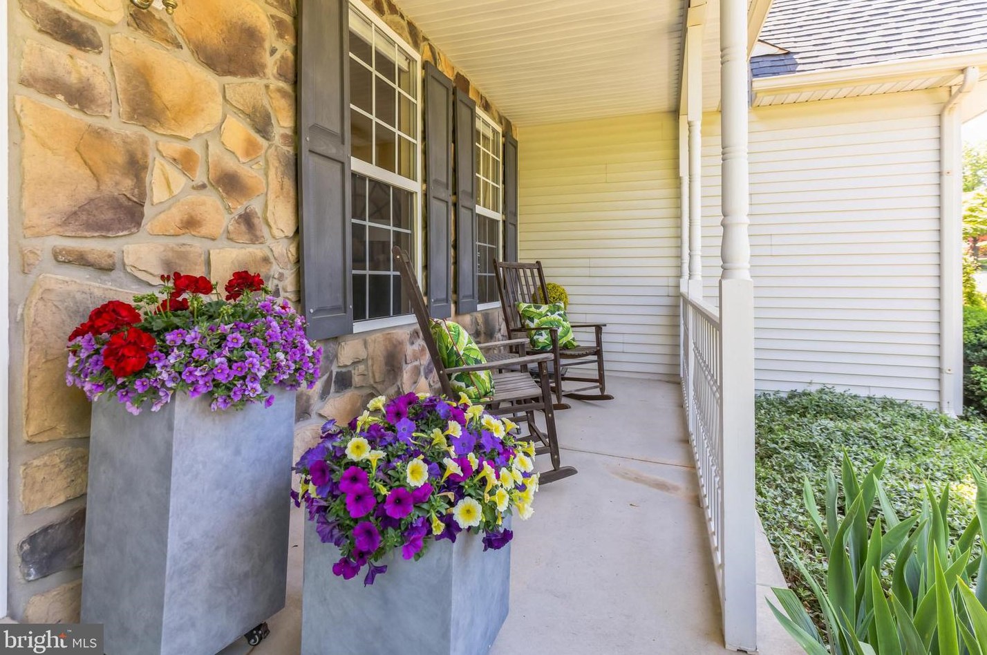 316 Pleasant Valley Dr, Souderton, PA 18964
