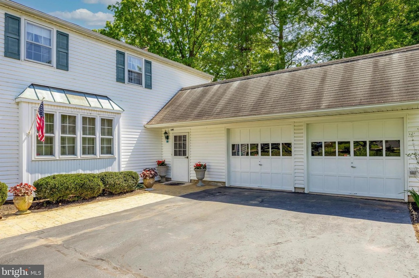 711 Stonybrook Ln, Lansdale, PA 19446