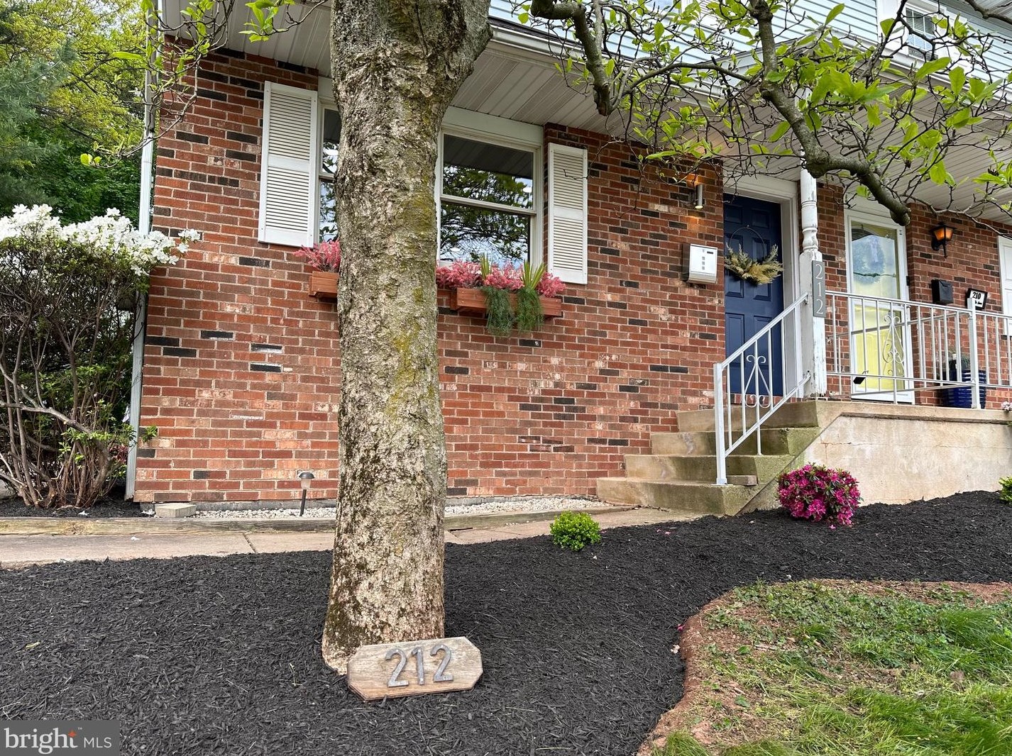 212 N 5th Ave, Limerick, PA 19468