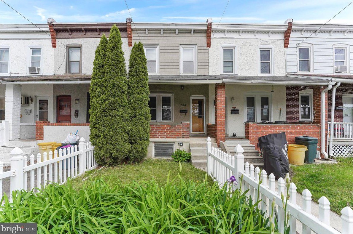 310 Iona Ave, Penn Valley, PA 19072