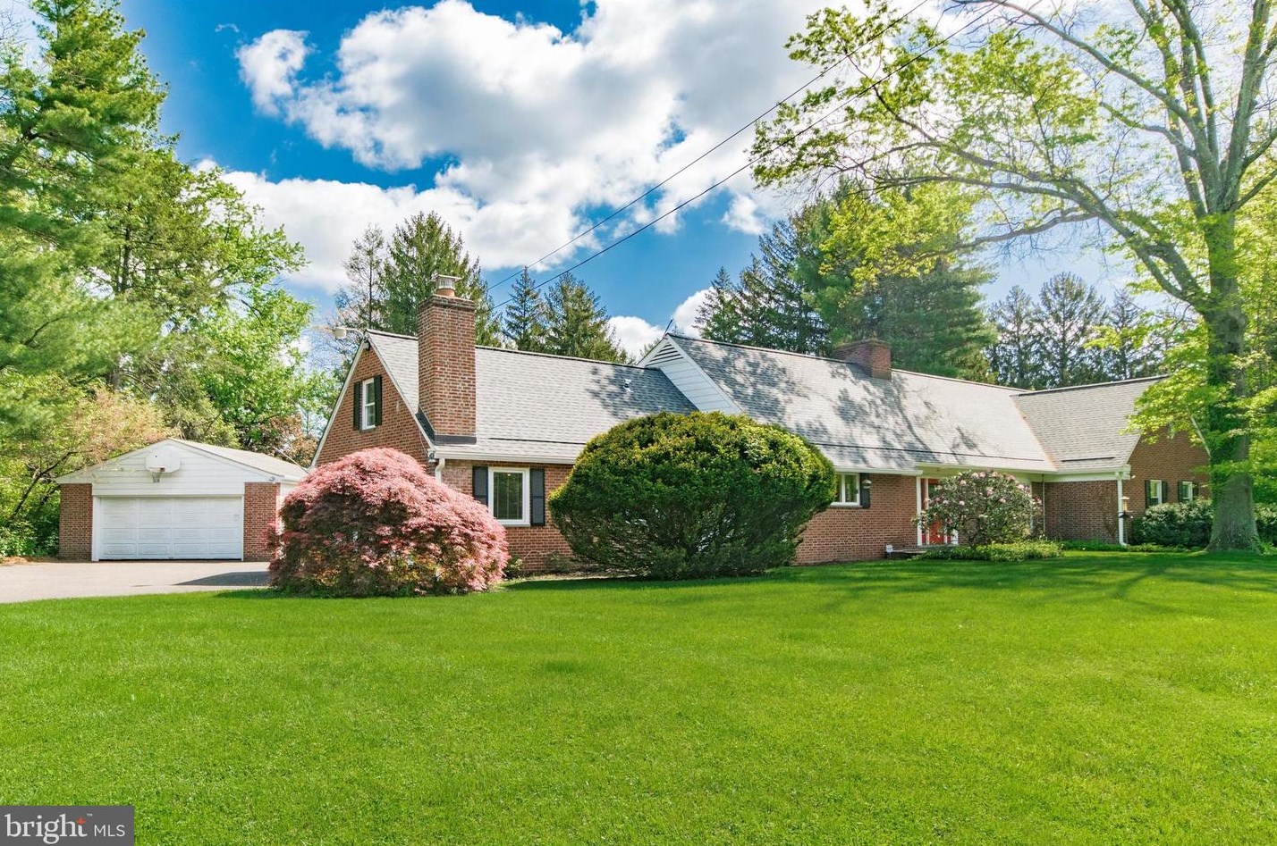 1457 Holcomb Rd, Huntingdon Valley, PA 19006