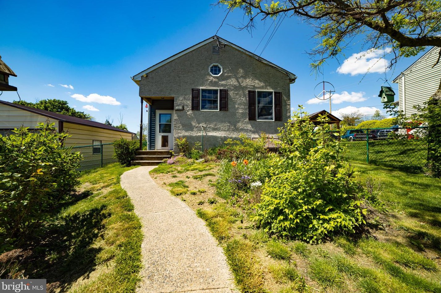 1071 Willow St, Pottstown, PA 19464