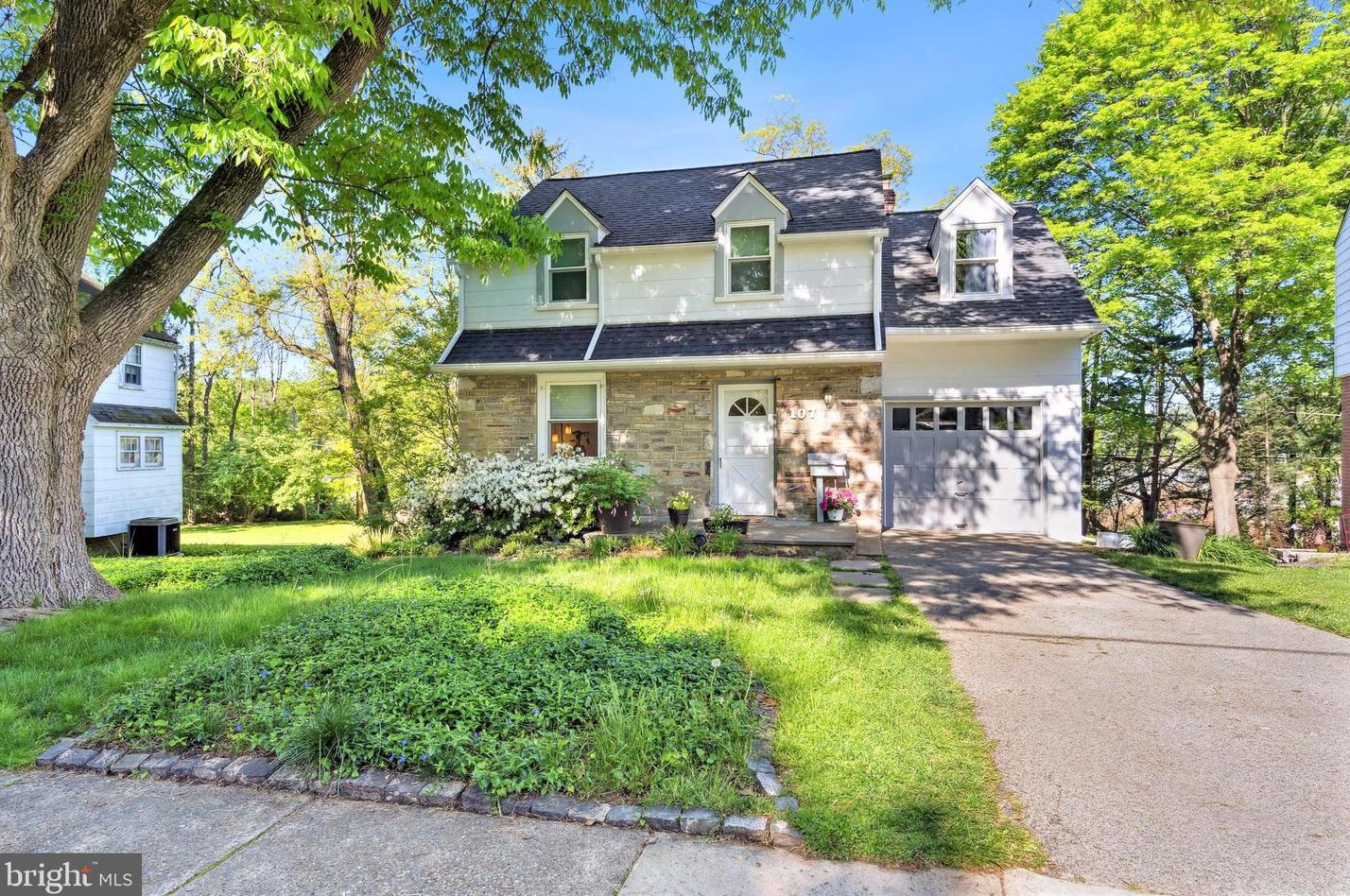 107 Runnymede Ave, Meadowbrook, PA 19046-2018