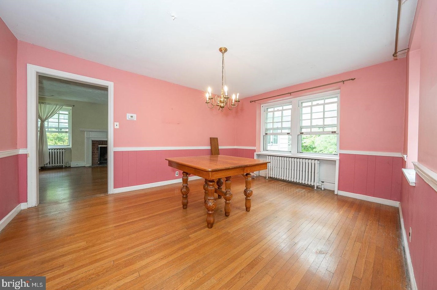 254 Hathaway Ln, Penn Wynne PA 19096-1924 exterior